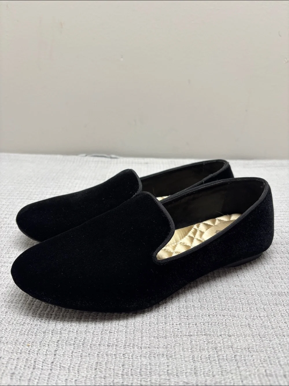 Birdies The Starling Black Velvet Slip On Classic Flat Loafer Women's Size 6.5